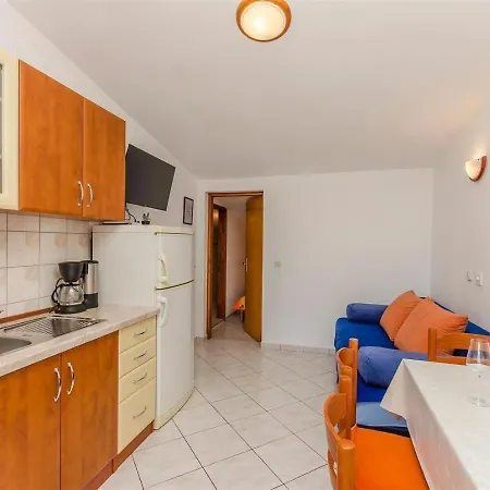 With Parking Space Rtina - Miocici, Zadar - 13072 Апартаменты