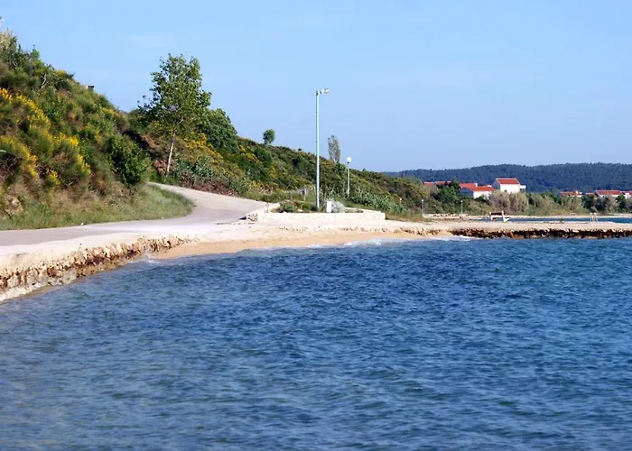 With Parking Space Rtina - Miocici, Zadar - 13072 Ražanac