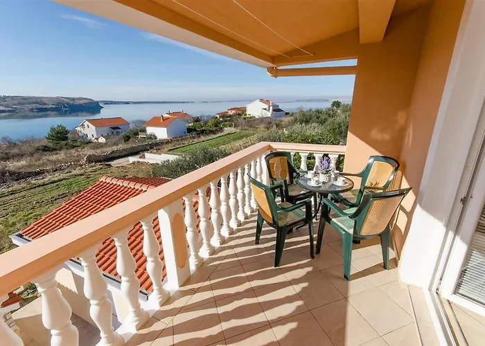 With Parking Space Rtina - Miocici, Zadar - 13072 * Ražanac